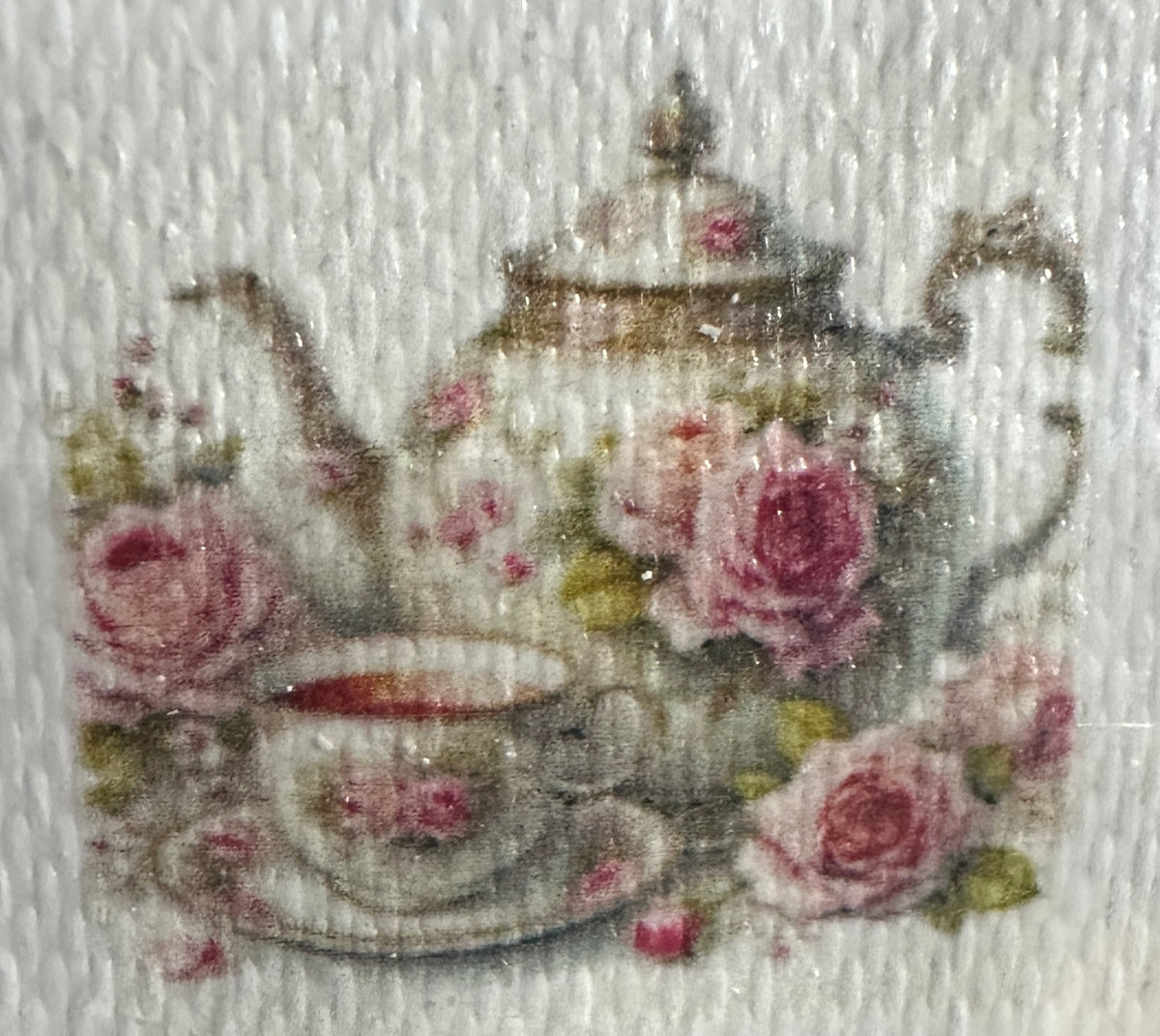 Vintage Rose Teapot Diamond Art Kit – 30x30cm Round Drill