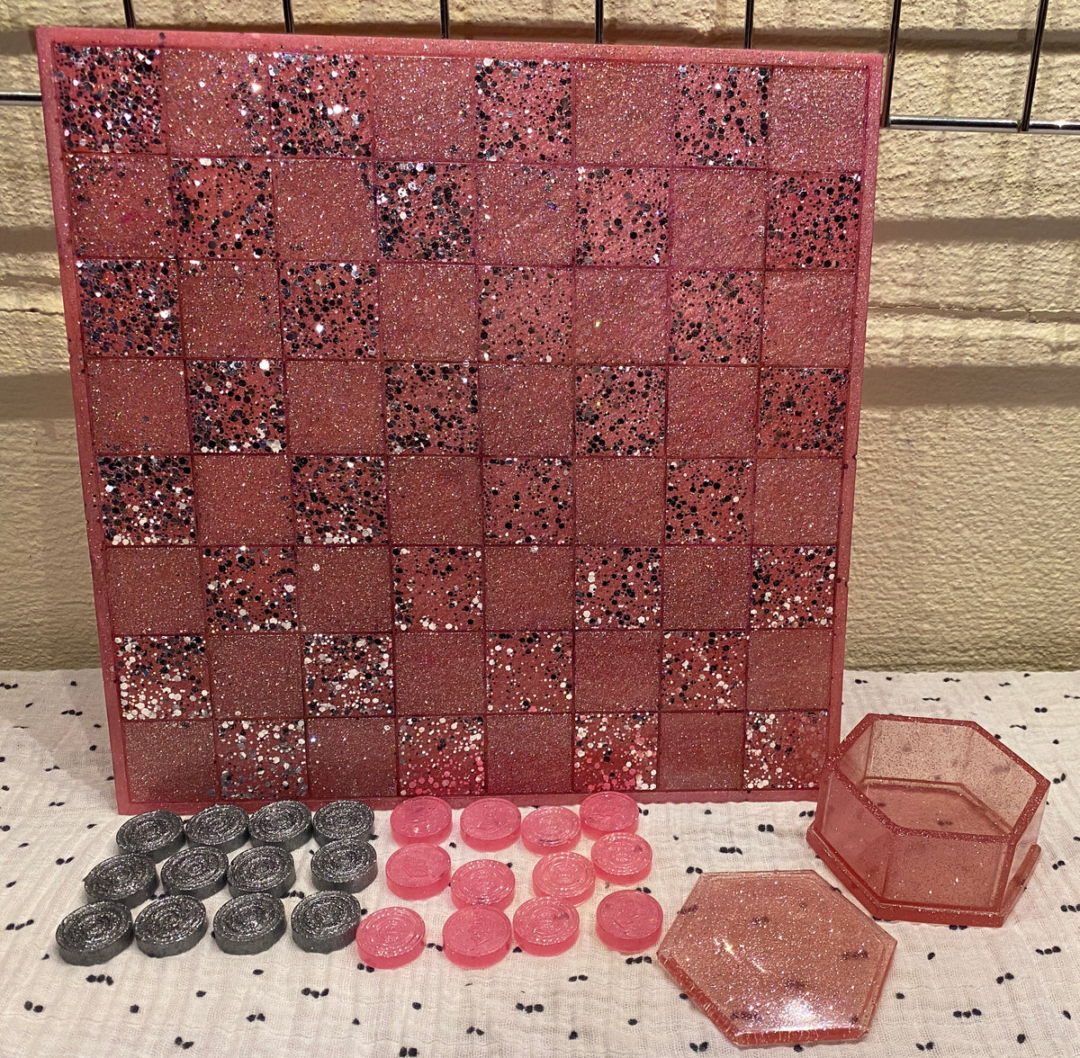 Custom Resin Game Sets — Handcrafted Chess, Checkers & Tic-Tac-Toe