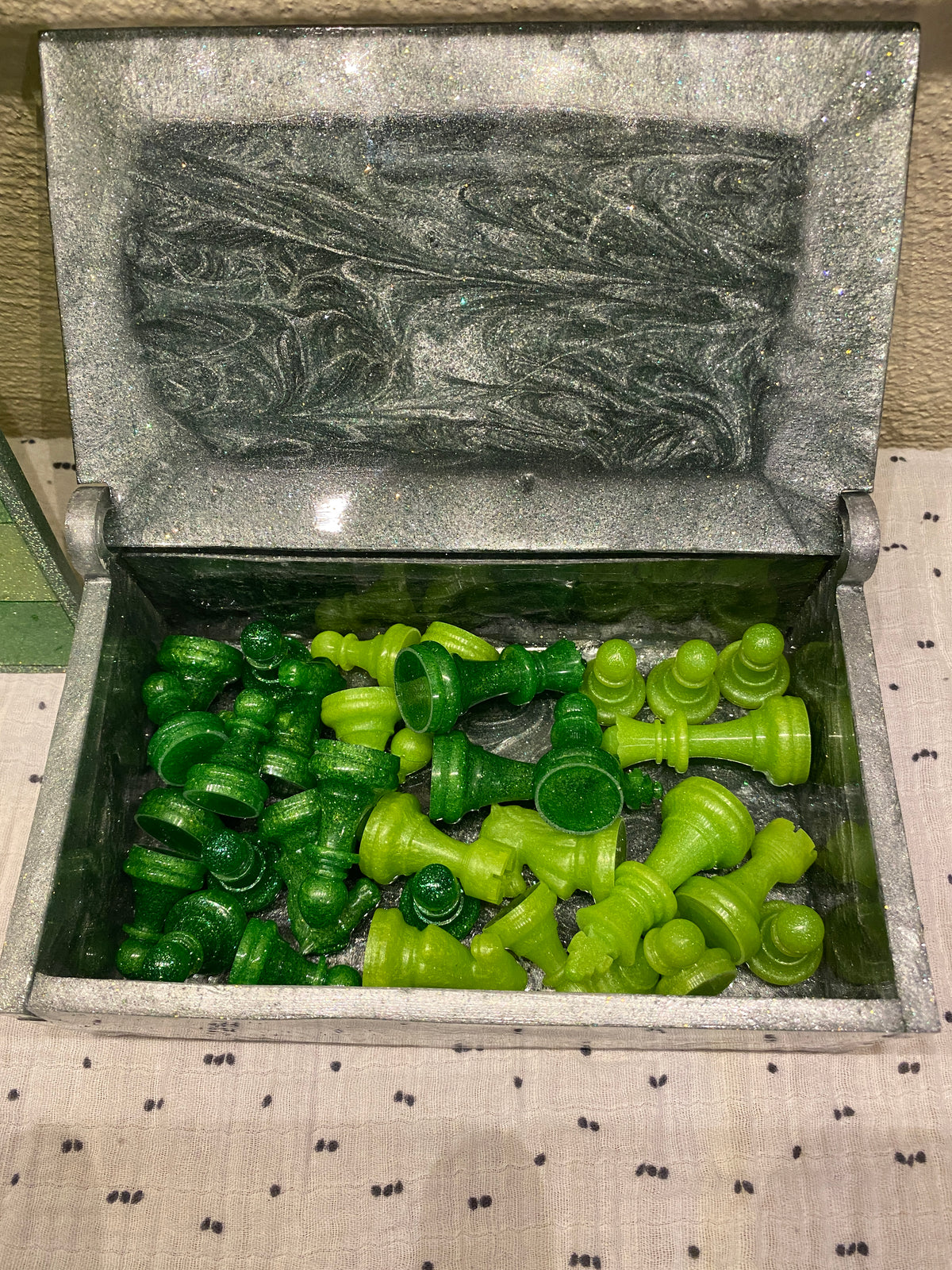 Custom Resin Game Sets — Handcrafted Chess, Checkers & Tic-Tac-Toe