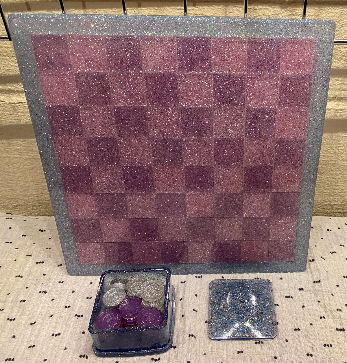 Custom Resin Game Sets — Handcrafted Chess, Checkers & Tic-Tac-Toe