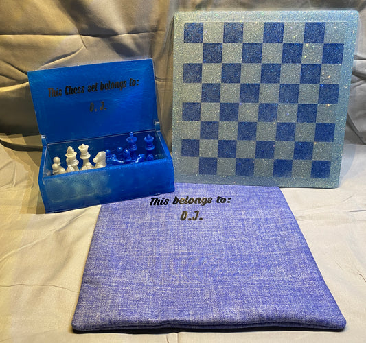 Custom Resin Game Sets — Handcrafted Chess, Checkers & Tic-Tac-Toe
