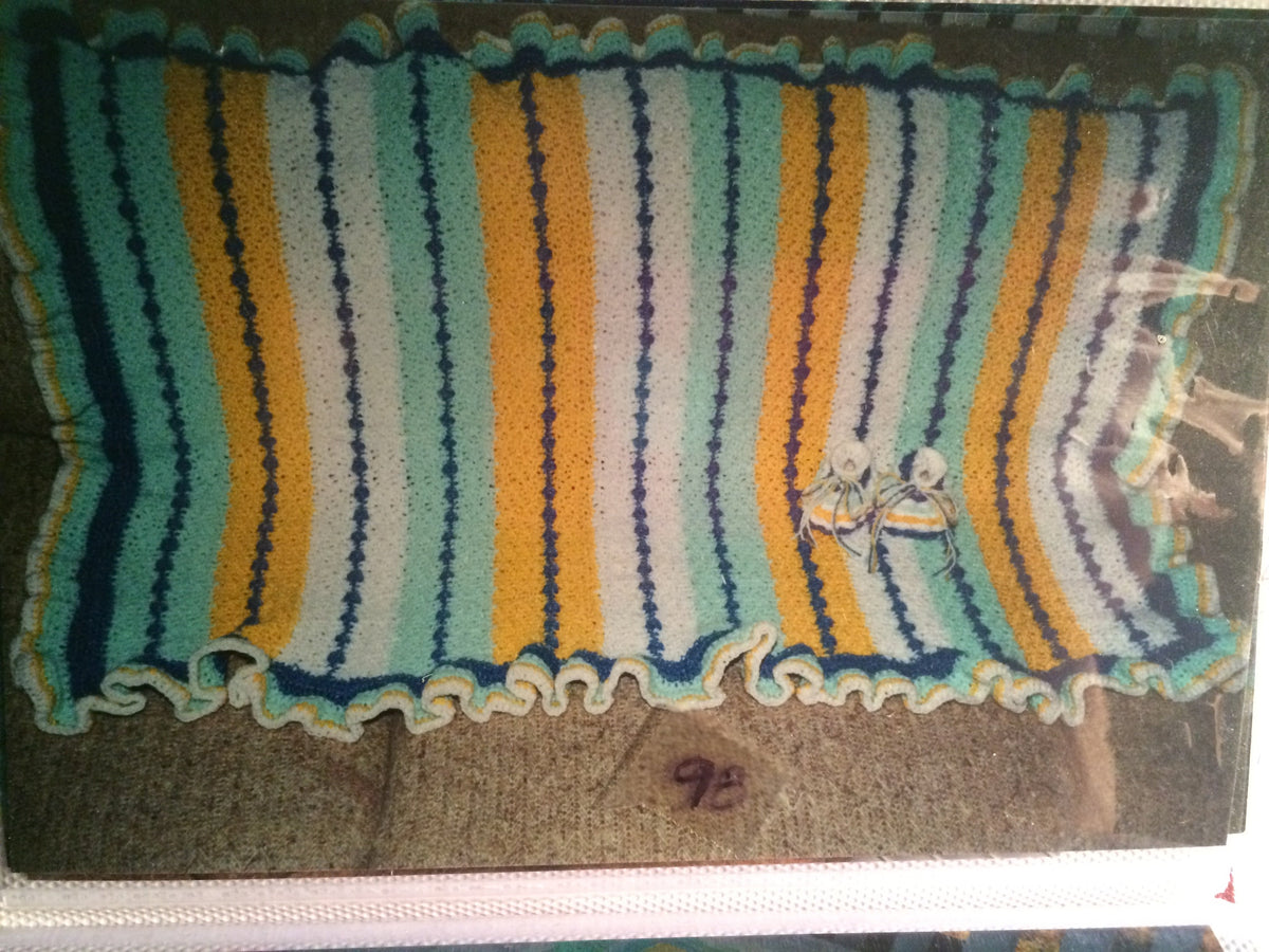 Pink and white ripple wave crocheted baby afghan - large size