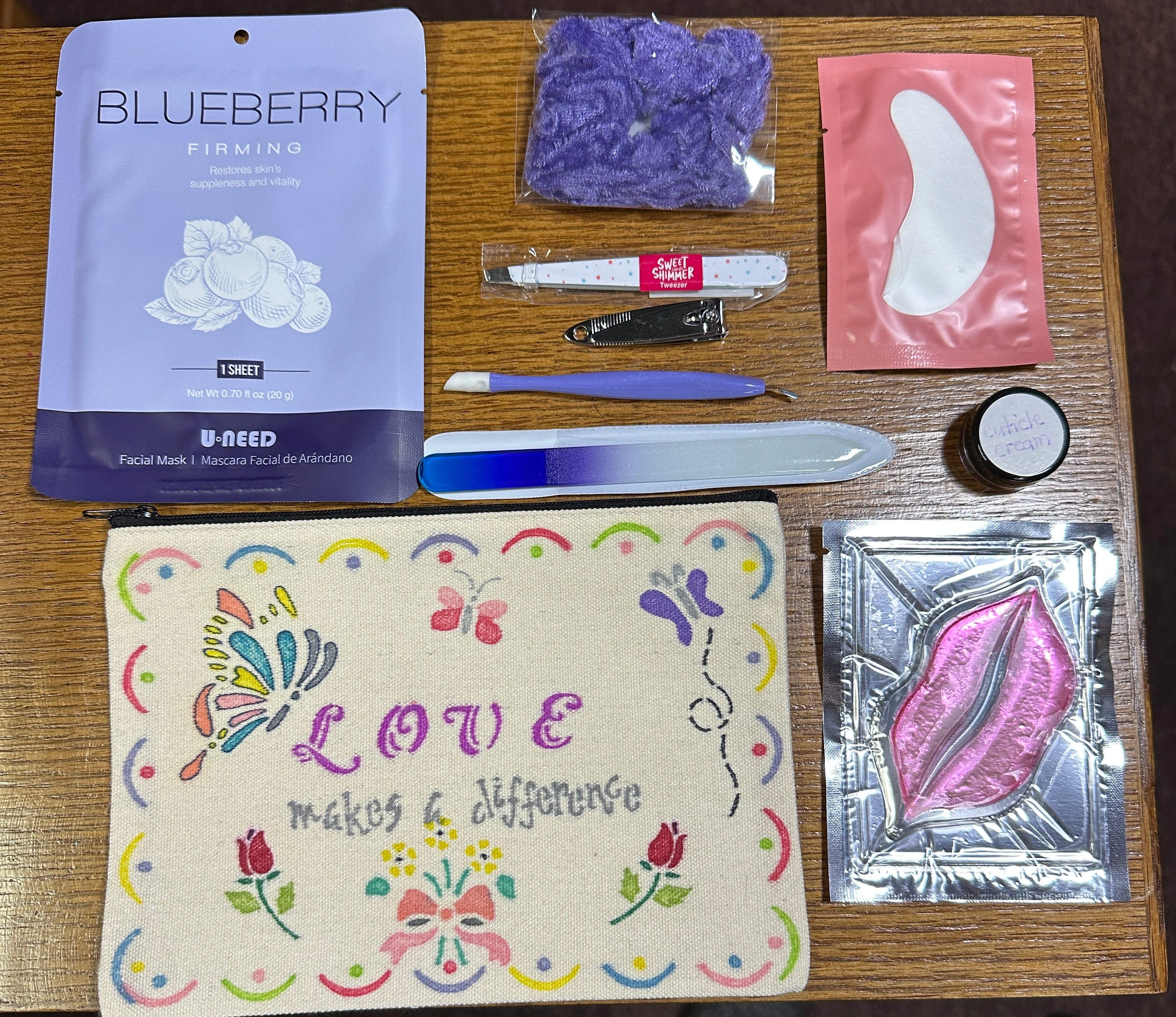 "Love Makes a Difference" Pamper Me Set